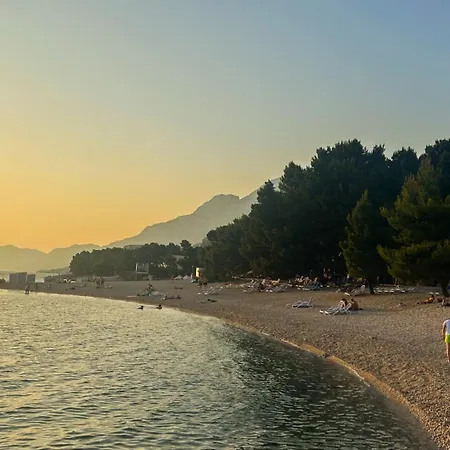 Sime Podaca-makarska By Guide